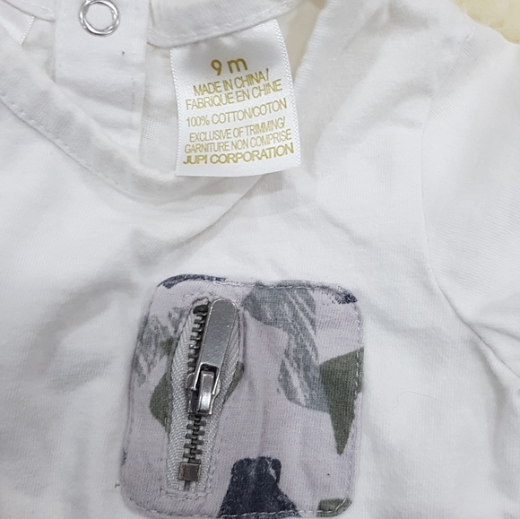 Baby boy short leeve t shirt 9 months - Picture 3 of 3